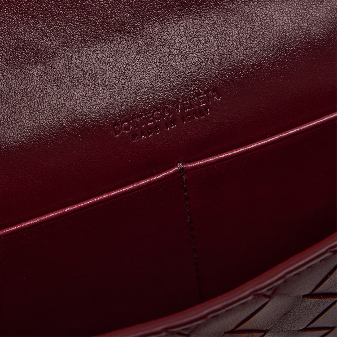Sac Bottega Veneta Andiamo Pouch - Bordeaux