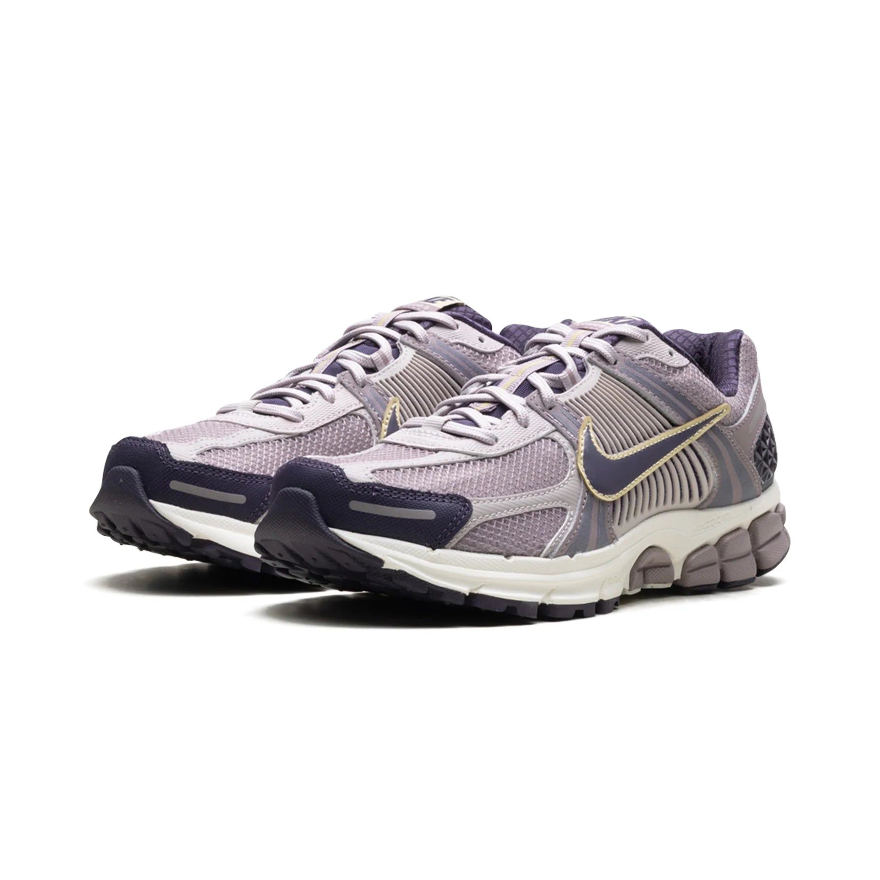 Nike Vomero 5 "Platinum Violet"