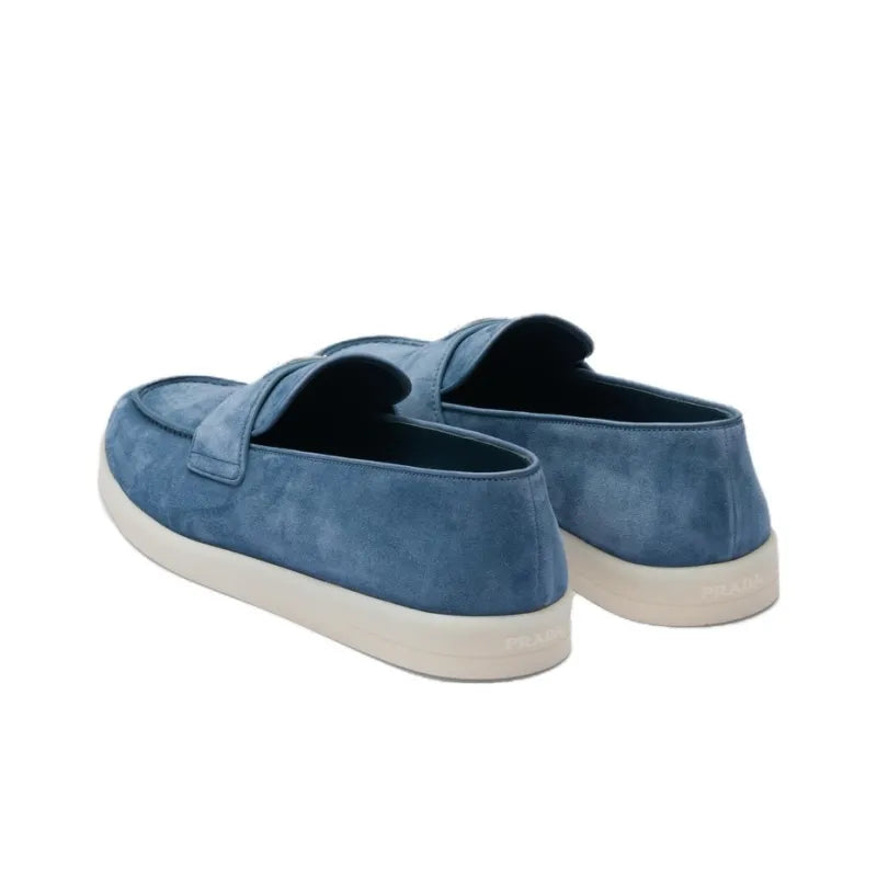 Prada - mocassins à plaque logo - Bleu