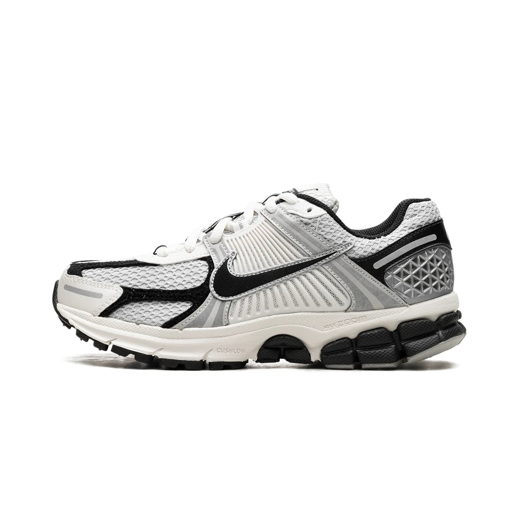 Nike Vomero 5 "Photon Dust Black"