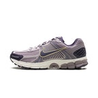 Nike Vomero 5 "Platinum Violet"
